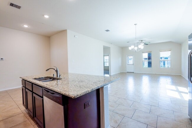 Building Photo - 4306 Romiti Ct