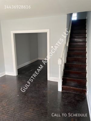 Building Photo - 917 N Streeper St