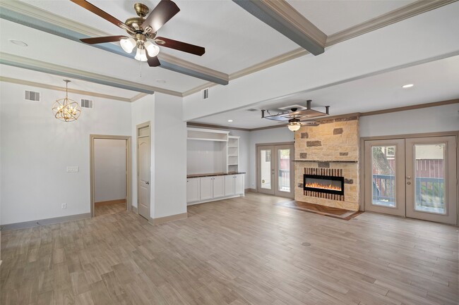 Building Photo - 12903 Figaro Dr