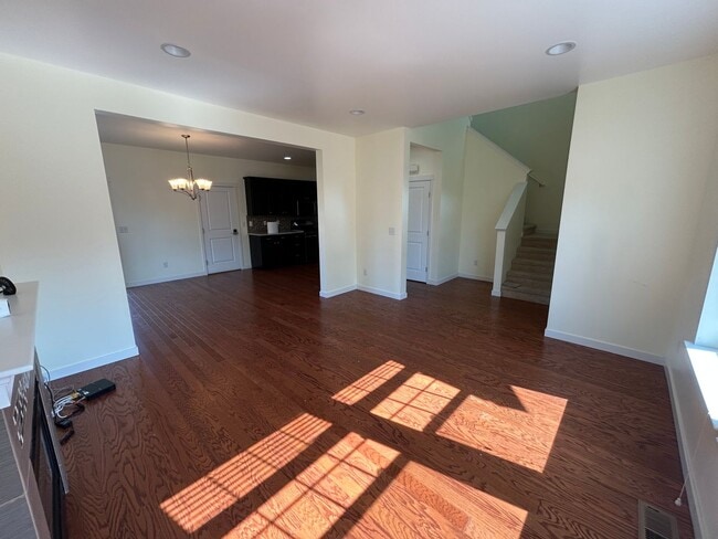 Building Photo - Beautiful Three Bedroom House for Rent in ...