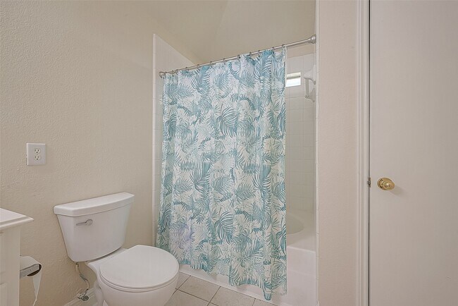 Building Photo - 9407 Dora Meadows Dr