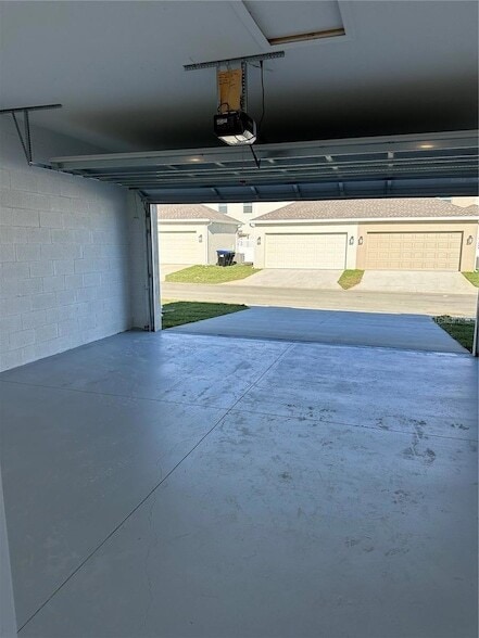 Building Photo - 15621 Water Spring Blvd