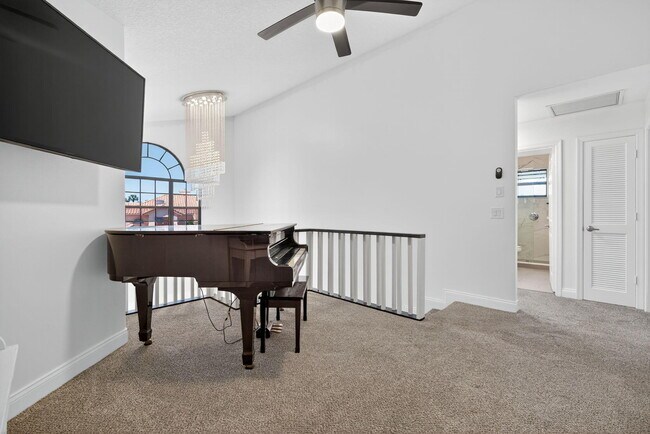 Building Photo - 2606 Monaco Terrace