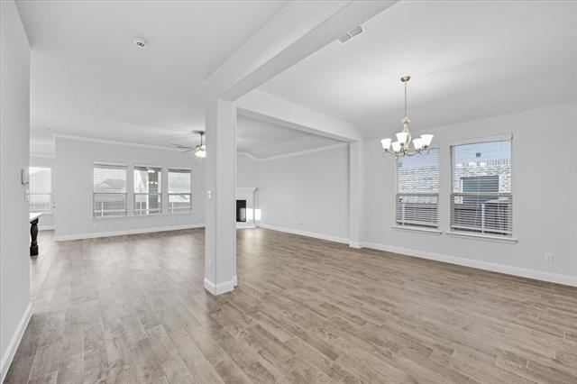 Building Photo - 15028 Gladstone Dr