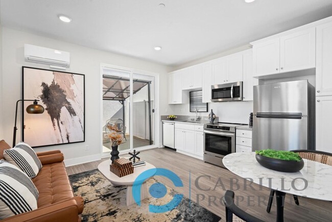 Building Photo - Brand New 1bd/1ba Home w/Private Yard, Central AC, & In Unit Laundry