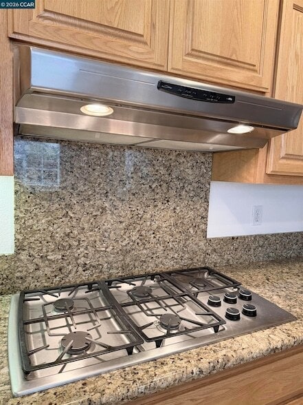 Building Photo - 350 Caroni St