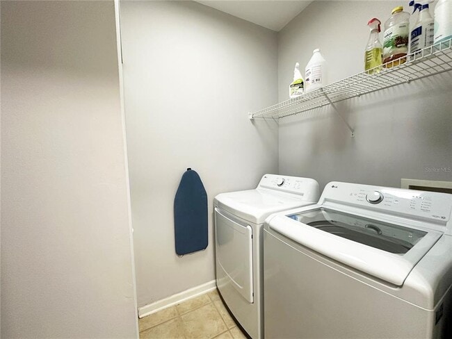 Building Photo - 12843 Madison Pointe Cir