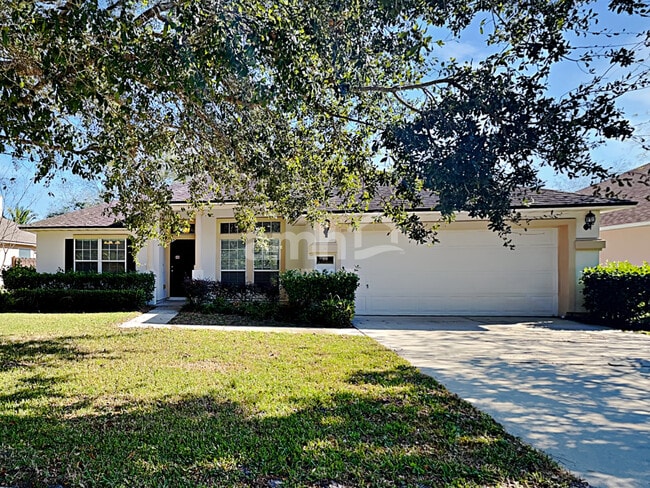 Building Photo - 304 W Silverthorn Ln