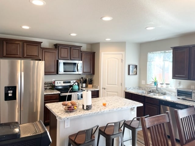 Kitchen - 5423 Hammond Dr