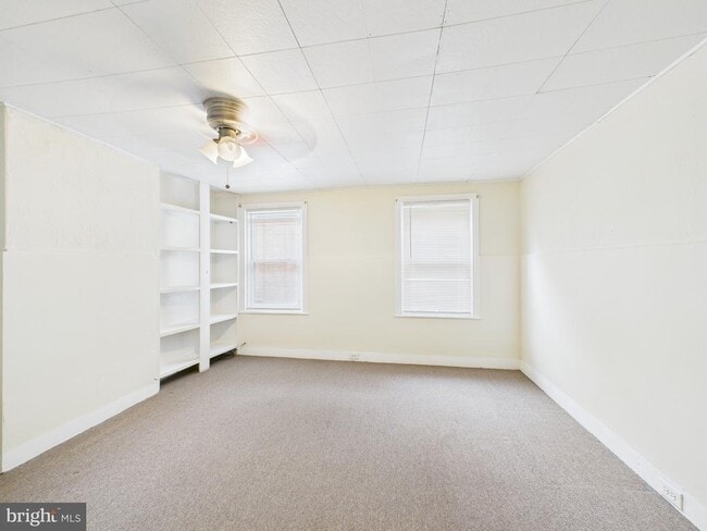 Building Photo - 1825 Carlton St