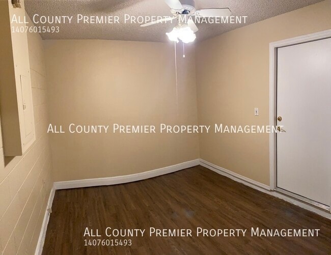 Building Photo - 4822 Muir Village