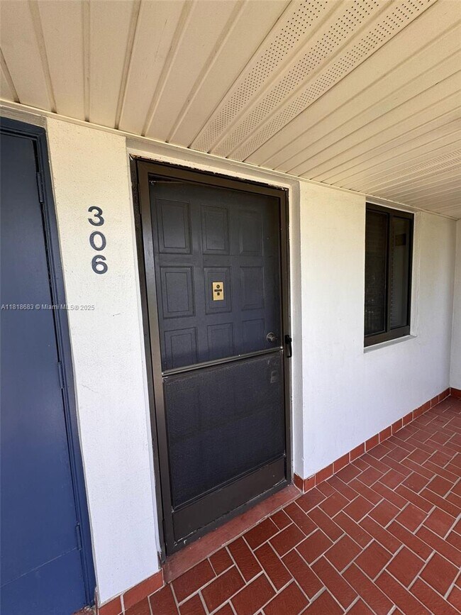 Building Photo - 4272 Deste Ct