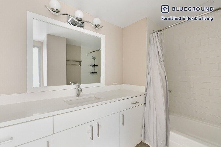 Building Photo - 1515 Richmond Hwy