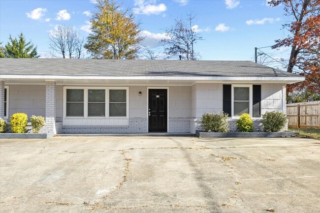 Building Photo - Homestead Duplexes
