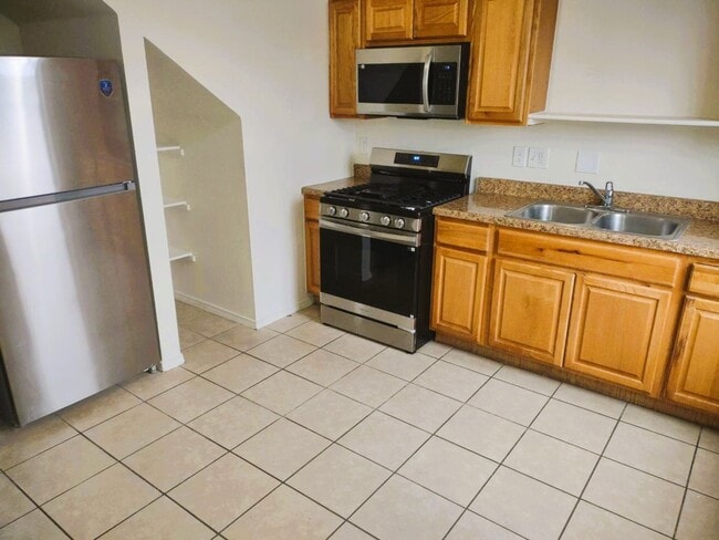 Building Photo - 9488 Landry McKee Ln