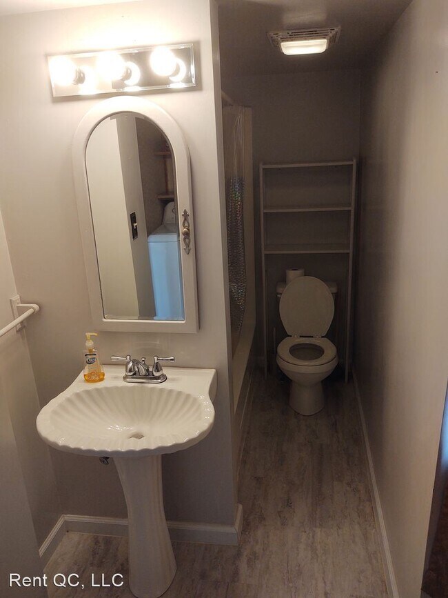 Building Photo - 2 br, 1 bath House - 2313 18th St A