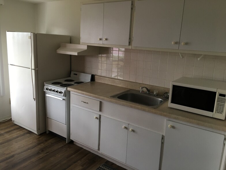 One Bedroom; Kitchen - 7552 Grand Blvd
