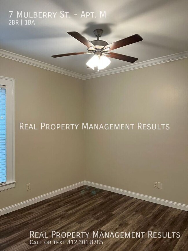 Building Photo - 7 Mulberry St