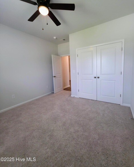Building Photo - 344 Eagle Claw Dr