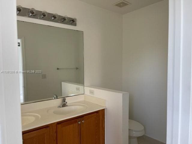 Building Photo - 2155 SE Casselberry Dr