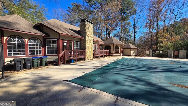 Building Photo - 1308 Red Deer Way