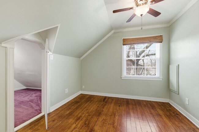 Building Photo - 1 Month's Free Rent - 5 Bedroom Home Between 12 South and Oak Hill