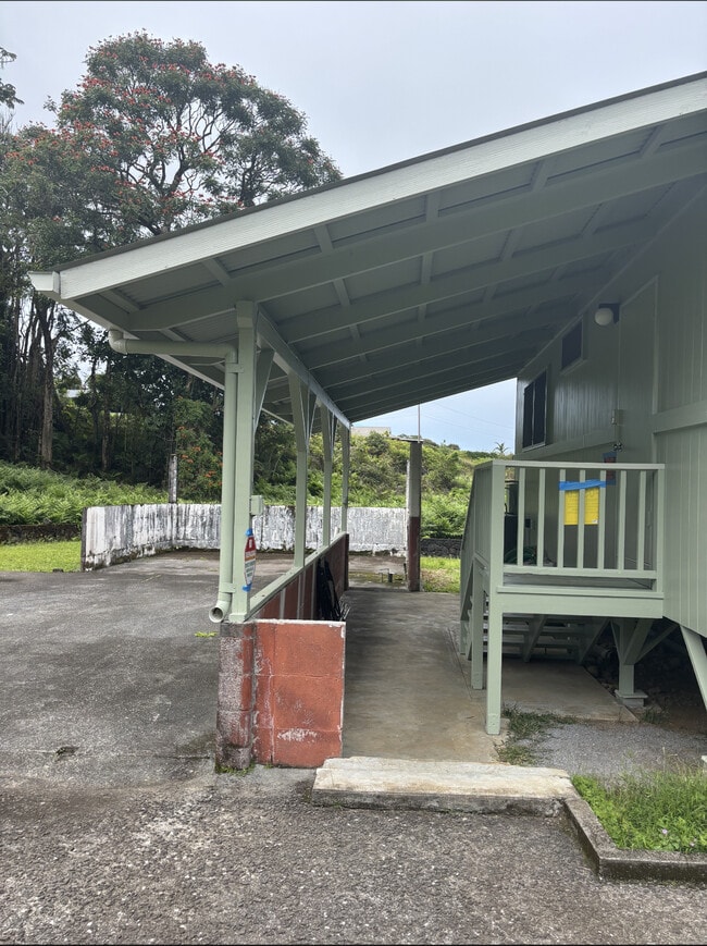 Building Photo - 172 Alaloa Rd