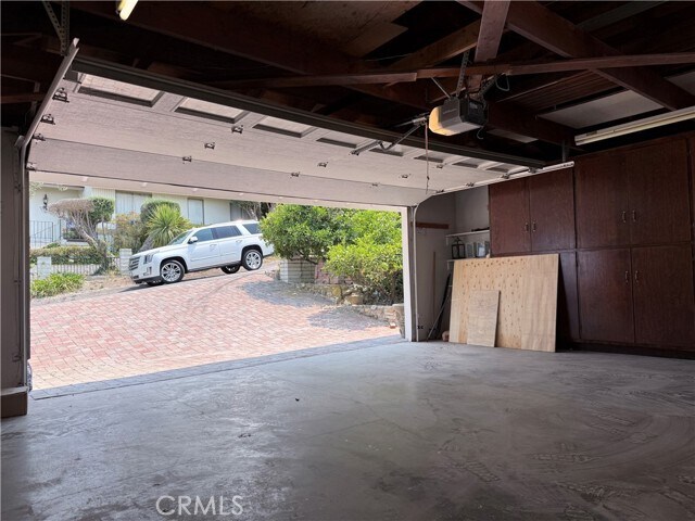 Building Photo - 48 Cayuse Ln