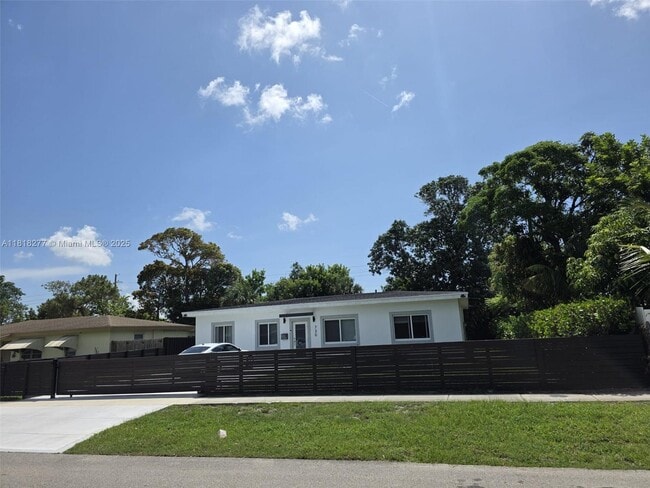 Building Photo - 730 Alabama Ave
