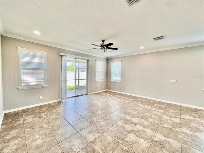 Building Photo - 26340 Limestone Spgs Wy