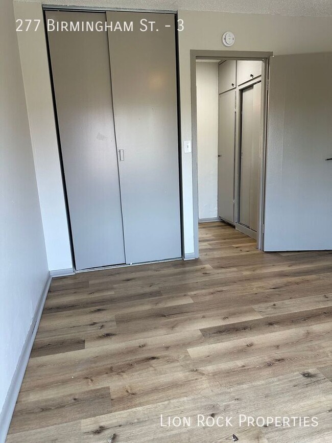 Building Photo - 277 Birmingham St