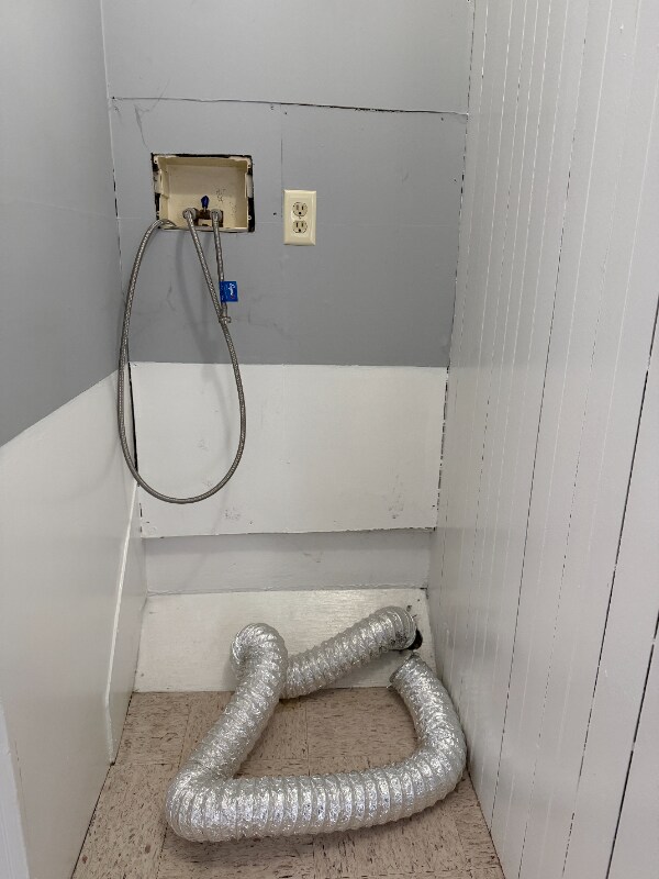 Building Photo - 61 C St