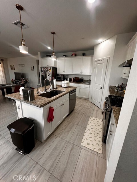 Building Photo - 11583 Kitetail Dr