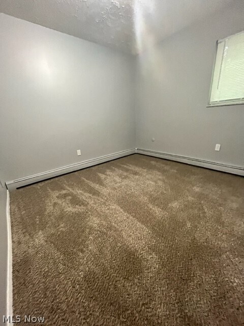 Building Photo - 166 Kendall Ave