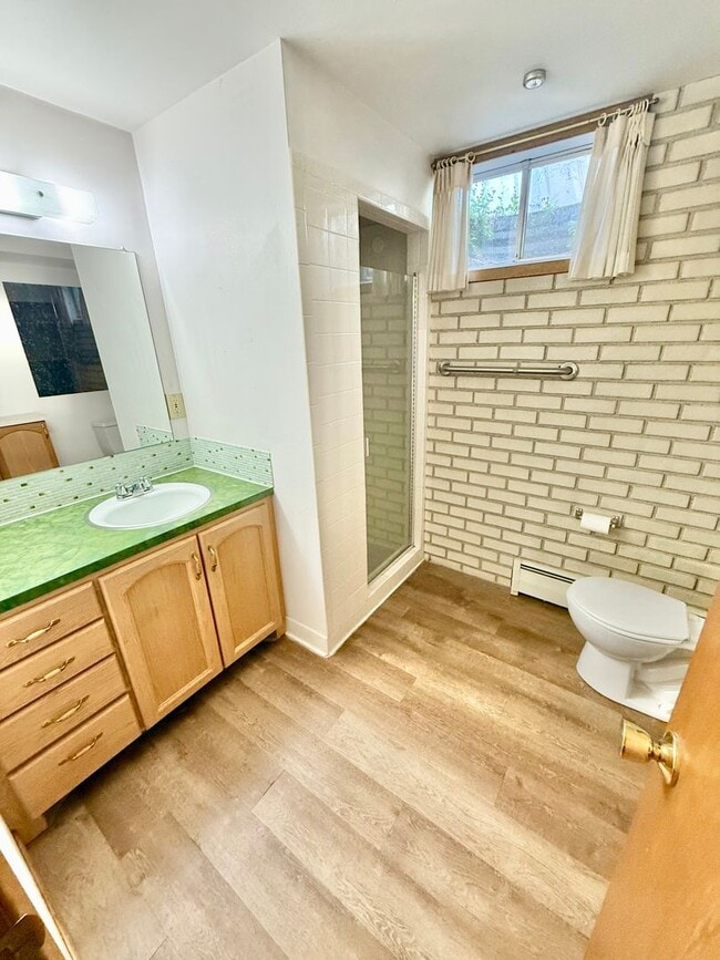 Building Photo - 4 Bedroom - 2 Bath Ranch Style Home with 2 car attached garage in Loveland, Colorado