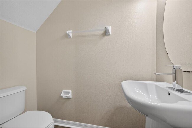 Building Photo - 11047 Black Swan Ct