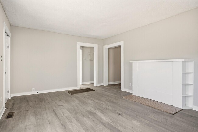 Building Photo - 5225 Central Ave