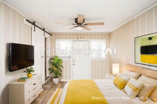 Building Photo - 2404 27th St