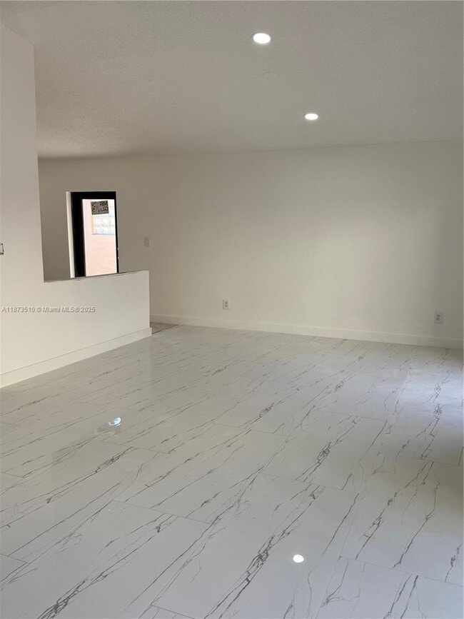 Building Photo - 15921 SW 82nd St