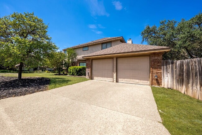 Building Photo - This is the one that checks all the boxes.