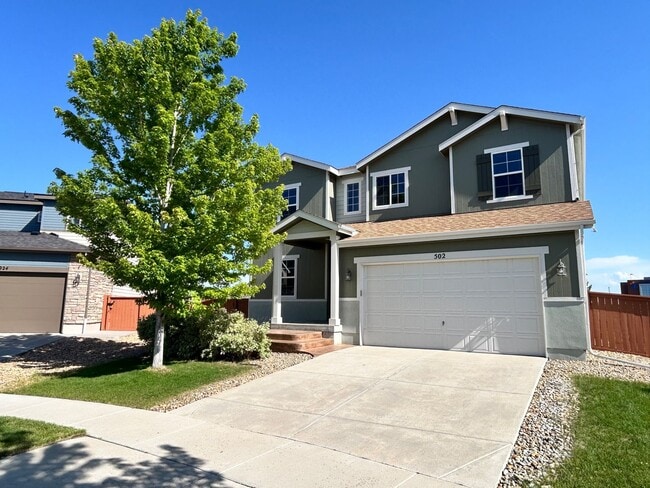 Building Photo - Spacious 5-Bedroom House with Large Fenced Yard