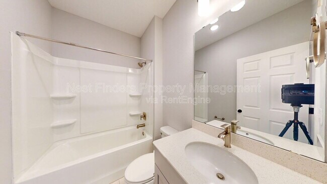 Building Photo - 9921 Element Rd
