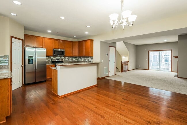 Building Photo - 1949 Commonwealth Blvd