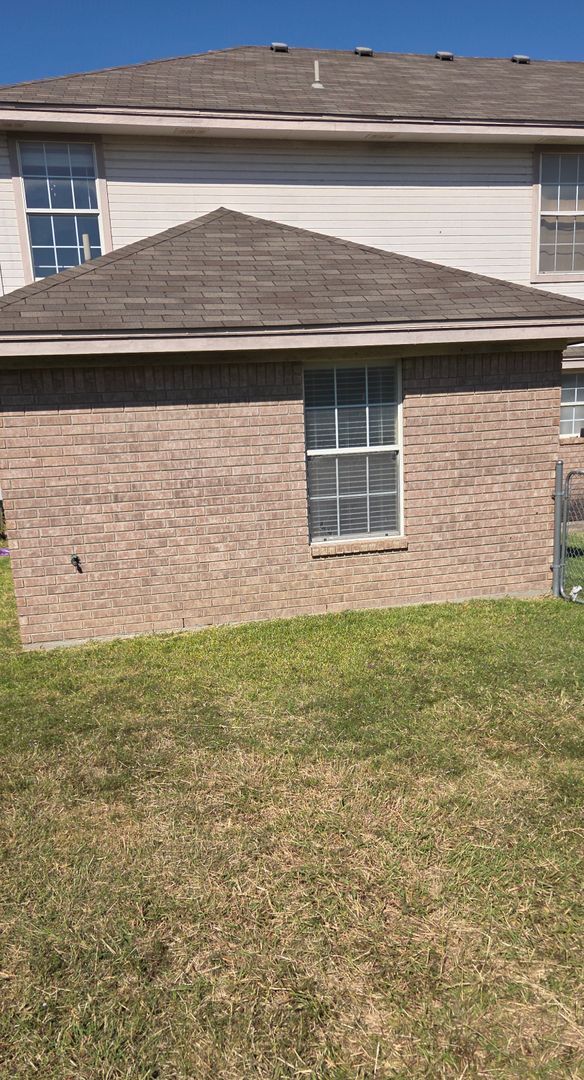 Building Photo - 4406 Jeff Scott Dr