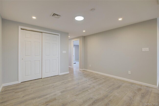 Building Photo - 46 Kentucky St