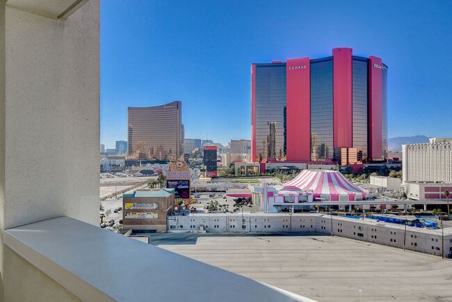 Building Photo - Sky Las Vegas 1010-Stunning, 2Bd Residence...