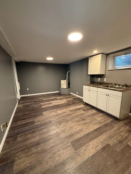 Building Photo - 312 Cobun Ave