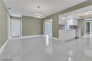 Building Photo - 1004 SW 51st Terrace