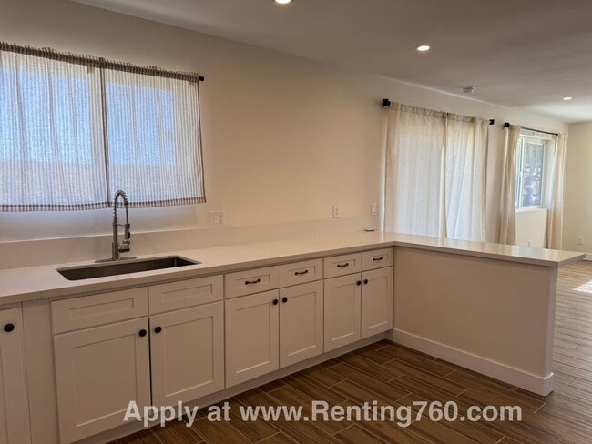 Building Photo - New 2 Bedroom 1 Bathroom Home!!