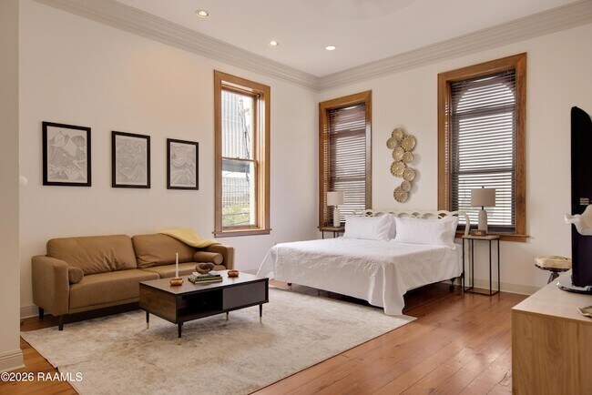 Building Photo - 500 Jefferson St